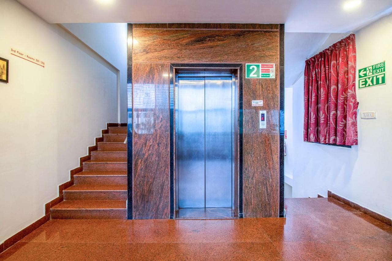 Hotel Royal Classio, บังกาลอร์ ภายนอก รูปภาพ
