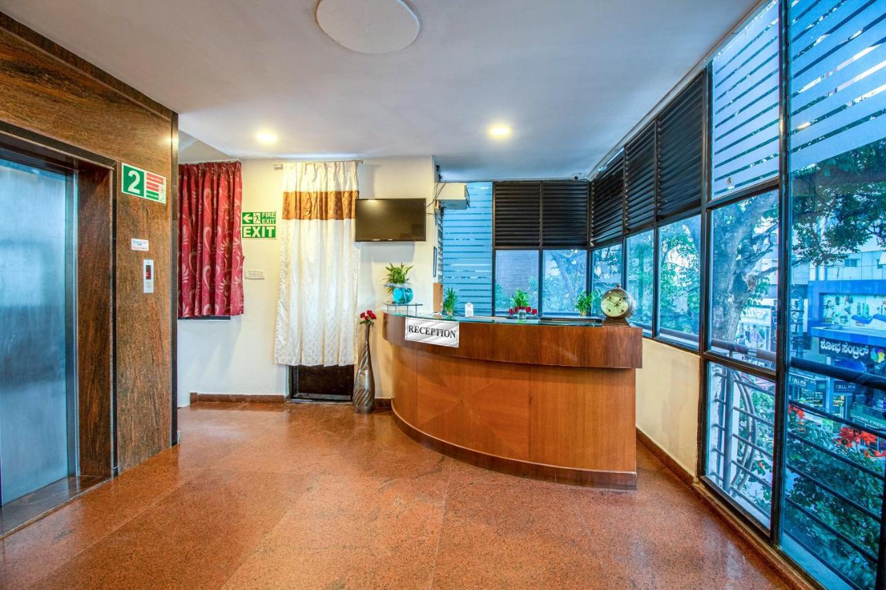 Hotel Royal Classio, บังกาลอร์ ภายนอก รูปภาพ